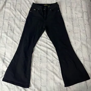 STAG Black Flare Jeans Women’s Size 7 Low Rise Stretch Y2K Retro Bootcut Pants thumbnail 1