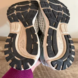 Brooks Ghost 13 Running Sneakers Gray Women’s Size 9.5 Lace Up thumbnail 10