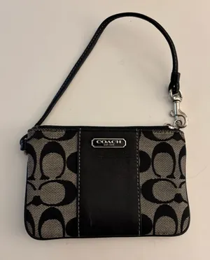 Coach Wallet thumbnail 1