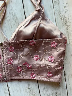 Nasty Gal Embroidered Blush Pink Floral Camisole Bralette Size 4 thumbnail 4