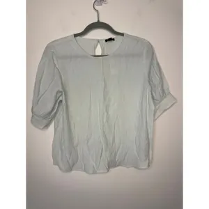Ann Taylor Pale Seafoam Green Crewneck Cuff Tee Small Casual Top Blouse NEW thumbnail 2