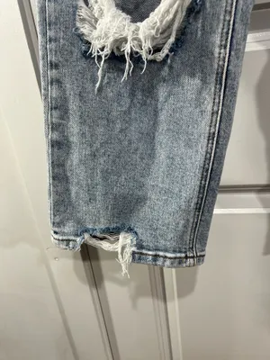 Vervet Lovervet Acid Washed Mid Rise distressed straight leg thumbnail 9