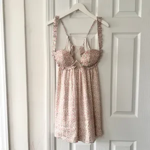 For Love & Lemons Colleen Ivory Red Floral Bustier Mini Babydoll Dress Medium thumbnail 2