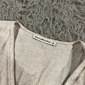 Abercrombie & Fitch Top thumbnail 2
