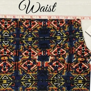 LuLaRoe Cassie Geometric Skirt Size Small Pull On Stretchy Pencil Skirt NWT thumbnail 5
