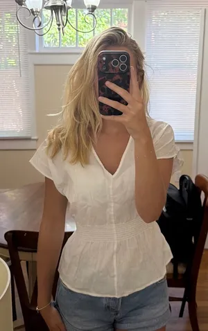 Saks Fifth Avenue white top thumbnail 1