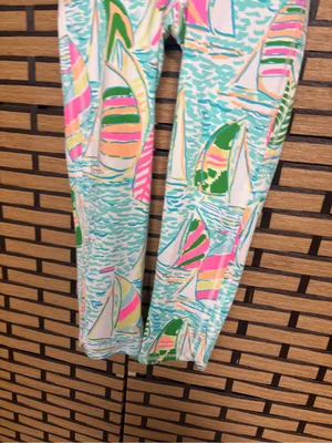 Lilly Pulitzer Luxletic Sailboat Crop Leggings Size XS thumbnail 4