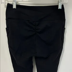 Gymshark Black Ruched Butt Pocket Leggings thumbnail 4