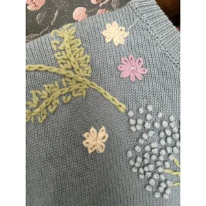 VTG Alfred Dunner Embroidered Floral Beaded Pastel Blue Pullover PS thumbnail 6