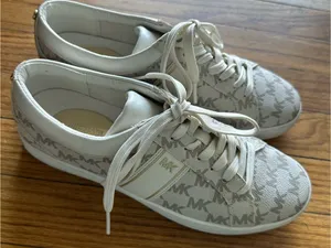 MICHAEL Michael Kors Juno Stripe Lace Up Sneakers Vanilla MK Monogram 8.5 thumbnail 2