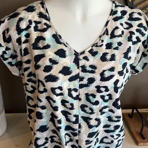 JUICY COUTURE Leopard Print Top Size Medium thumbnail 3