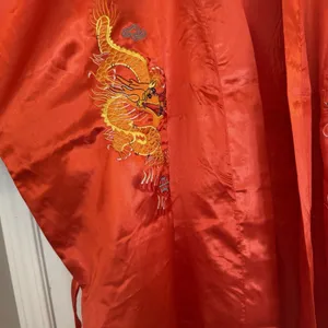 VTG Golden‎ Dragon Kimono Sz XL Red Silk Embroidered Oriental Chinese New Year thumbnail 3