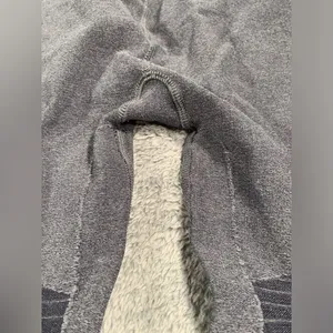 Alo yoga Gray Leggings SAMPLE large thumbnail 6
