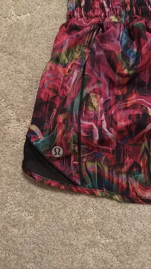 Lululemon Shorts thumbnail 4