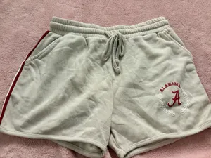 Liv casual Small University of Alabama Shorts thumbnail 1