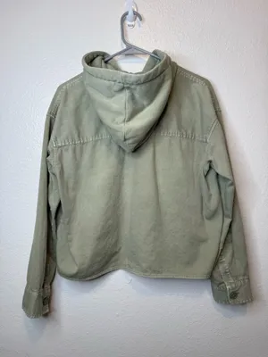 American Eagle Olive Utility Hooded Cropped Button Front Shacket Jacket Size M thumbnail 7