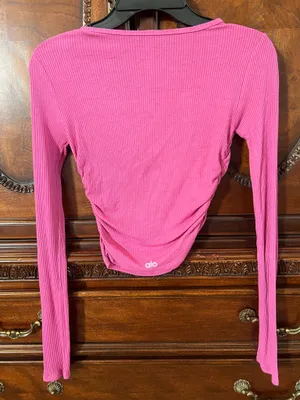 Alo Long Sleeve Yoga Top thumbnail 2
