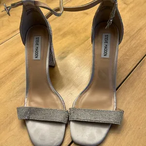 Steve Madden Franky Spark Silver Bedazzled Crystal Open Toe Strap Heels Size 9.5 thumbnail 6