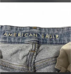 American Eagle Jeans thumbnail 3