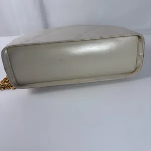 Authentic Salvatore Ferragamo Vintage Cream Leather Tote Bag Gold Chain Strap thumbnail 8
