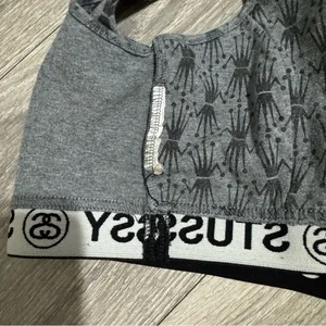 Stüssy Women Gray Crown Pattern Crop Sport Athletic Bra Size L‎ thumbnail 8