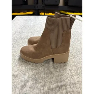 DV Dolce Vita Tyler Brown Faux Suede Lug Sole Sock Ankle Boots Womens‎ 9 thumbnail 2