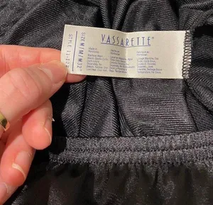 Vintage 90s Black Slip with High Slit 🔥 thumbnail 4