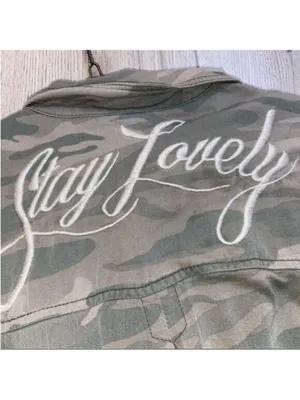 American eagle outfitters green camo camouflage button up button down shirt top thumbnail 3