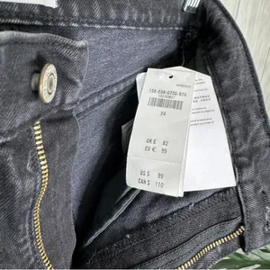 NWT Abercrombie & Fitch Ultra High Rise 90s Straight Jean Black Destroy 24 / 00R thumbnail 11