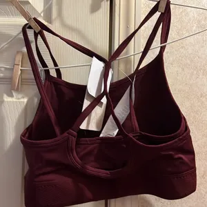 Fabletics Sports Bra thumbnail 2