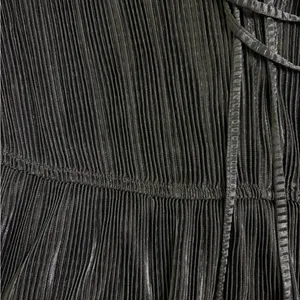 ⭐️ZARA Black Ruffle Pleated Top thumbnail 4