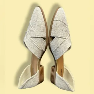 Maurice’s Shelby D’Orsay Flats Sz 7 Oatmeal Beige Tan Color Closed Almond Toe thumbnail 3