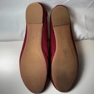 Womens Unisex H&M Size 7 EU 38 Maroon Ballet Flats Round Toe Everyday Casual thumbnail 2