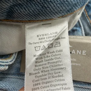 Everlane Curvy 90s Cheeky Straight Jeans 30 NWT High Rise Sunbleached Blue thumbnail 8