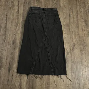 American Eagle Maxi‎ Skirt 12 Charcoal Open Slit Raw Hem thumbnail 2