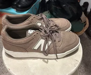 New Balance Sneakers Women’s  thumbnail 1