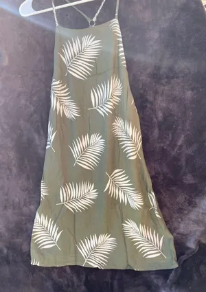 Olive Green Dress Size M thumbnail 1