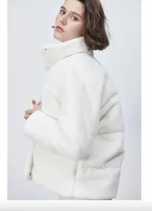 ZARA NWT Faux Fur Teddy Jacket Coat Medium Bloggers Fav White thumbnail 1