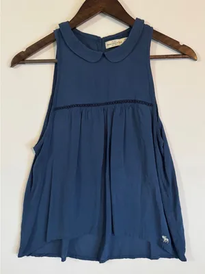 Abercrombie & Fitch sleeveless blouse (Size XS) in a soft slate/steel blue thumbnail 1