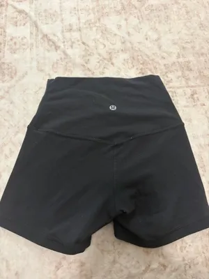 Lululemon Shorts thumbnail 2