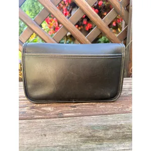 Vintage Coach Pocket Purse Black Leather Crossbody Bag 9755 Brass Turnlock thumbnail 4
