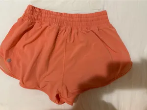 Lululemon Hotty Hot High-Rise Shorts 2.5" thumbnail 3