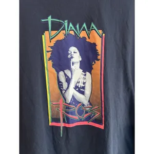 Diana Old Navy‎ Women 2X Blue Cropped T-Shirt Casual Retro 70s Colorful Icon thumbnail 5
