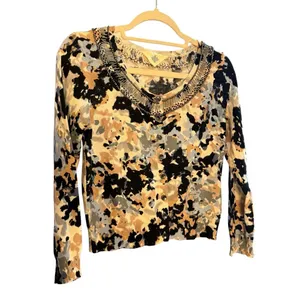 Anthropologie HWR‎ Monogram Beaded Collar Crop Cardigan Sweater Abstract Pattern thumbnail 3