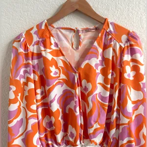 ASOS Skylar Rose Floral‎ Orange and Pink Top Bodysuit Size M thumbnail 2