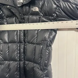 North Face 600 Down Puffer Jacket Women's Small Black Square Quilt Transit F10 thumbnail 6