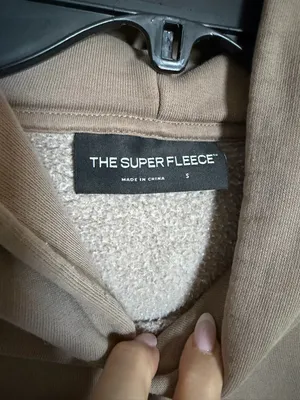 Aritzia Super Fleece Hoodie in Taupe Small thumbnail 6