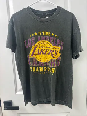 Abercrombie & fitch relaxed short sleeve tshirt Los Angeles lakers thumbnail 1