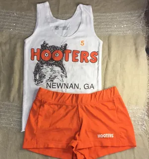 B24 #5 Hooters Girl Worn Uniform Tank/Shorts from Newnan Georgia Size XXS thumbnail 1