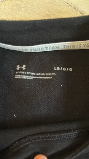 University of Dayton Under Armour Top thumbnail 2